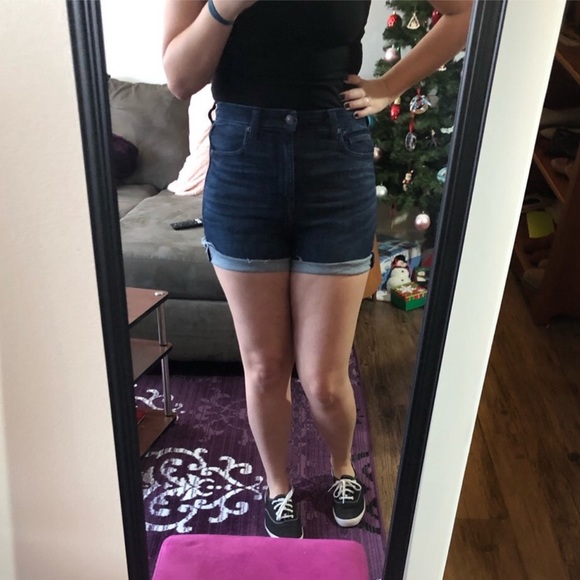 American eagle curvy high rise shortie Clearance